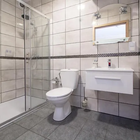 Prázdninový areál Ow Wilk - I Z Aneksami Kuchennymi, Parking, Plac Zabaw Leba