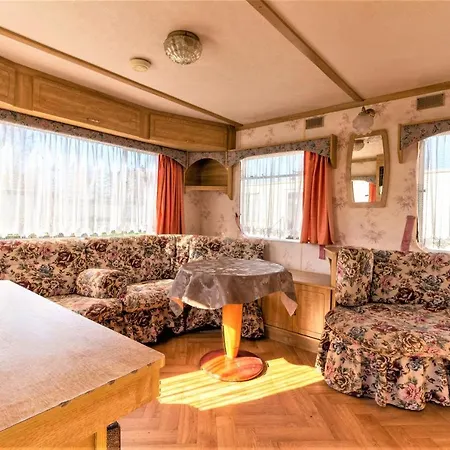 Ow Wilk - I Z Aneksami Kuchennymi, Parking, Plac Zabaw