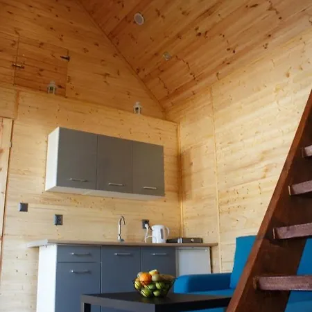 Prázdninový areál Ow Wilk - I Z Aneksami Kuchennymi, Parking, Plac Zabaw