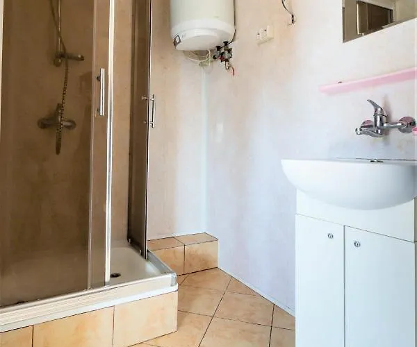 ホリデーパーク Ow Wilk - I Z Aneksami Kuchennymi, Parking, Plac Zabaw